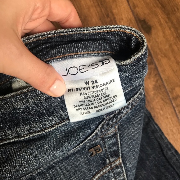 LIKE NEW!! Joe’s Jeans Skinny Visionaire fit. 24” - Picture 4 of 5
